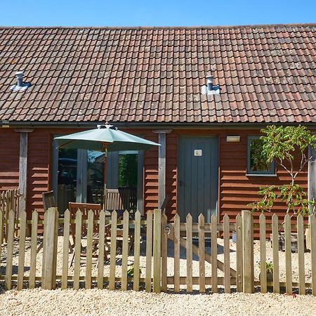 Barn Cottages At Lacock Kültér fotó